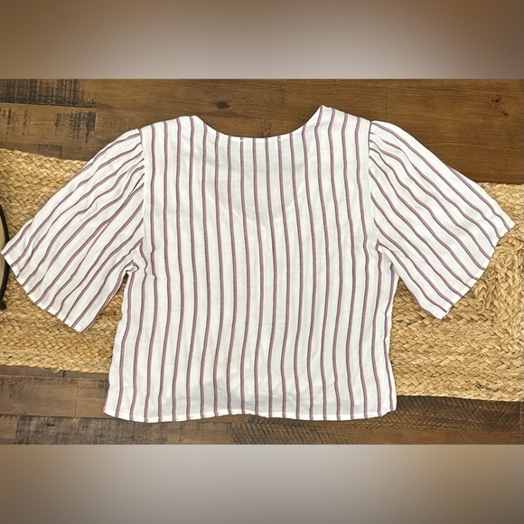 Abercrombie Women's Striped Crop Top size Small - Picture 2 of 3